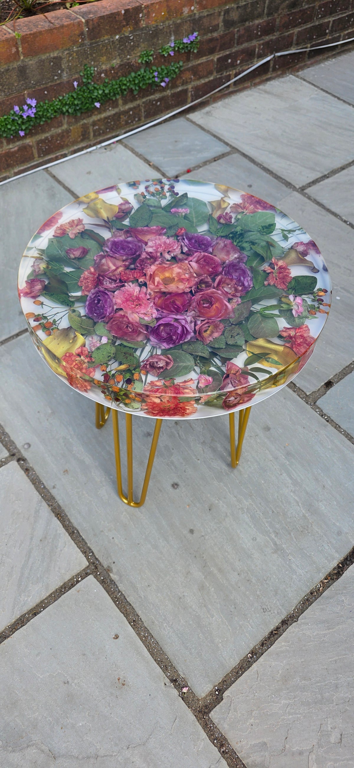 Bespoke Resin Flower Preservation Table – Large Round