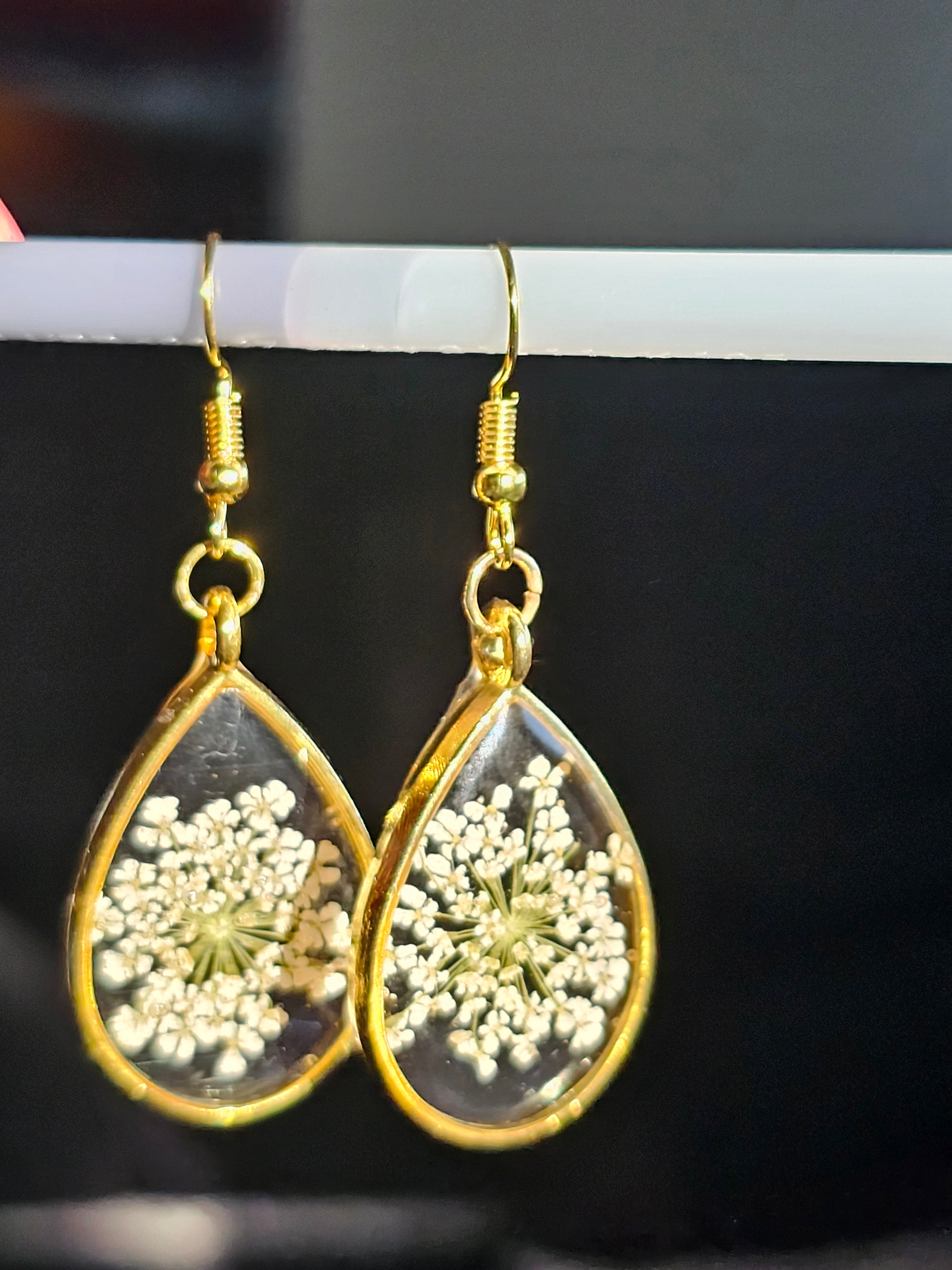 Custom resin earrings made from a preserved wedding bouquet – handcrafted by Alma Makes