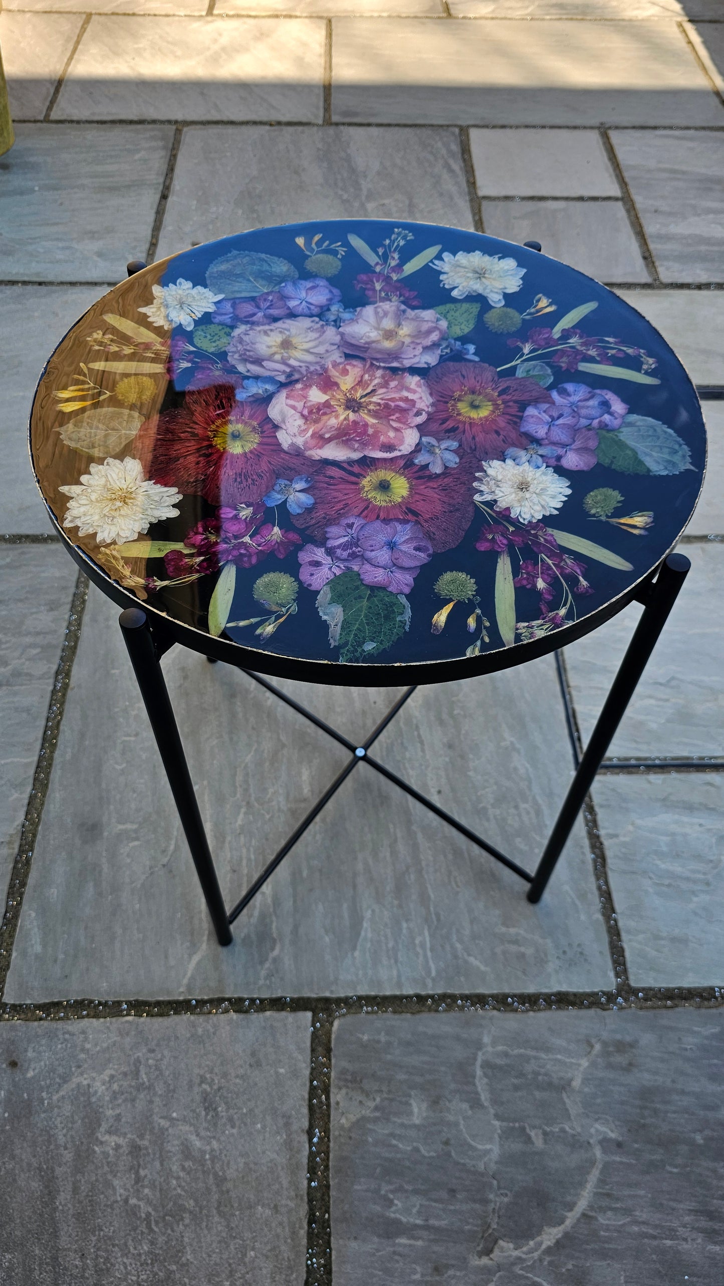 The Bloom Table by Alma Makes – round resin flower preservation table handcrafted in Surrey using real wedding or memorial flowers