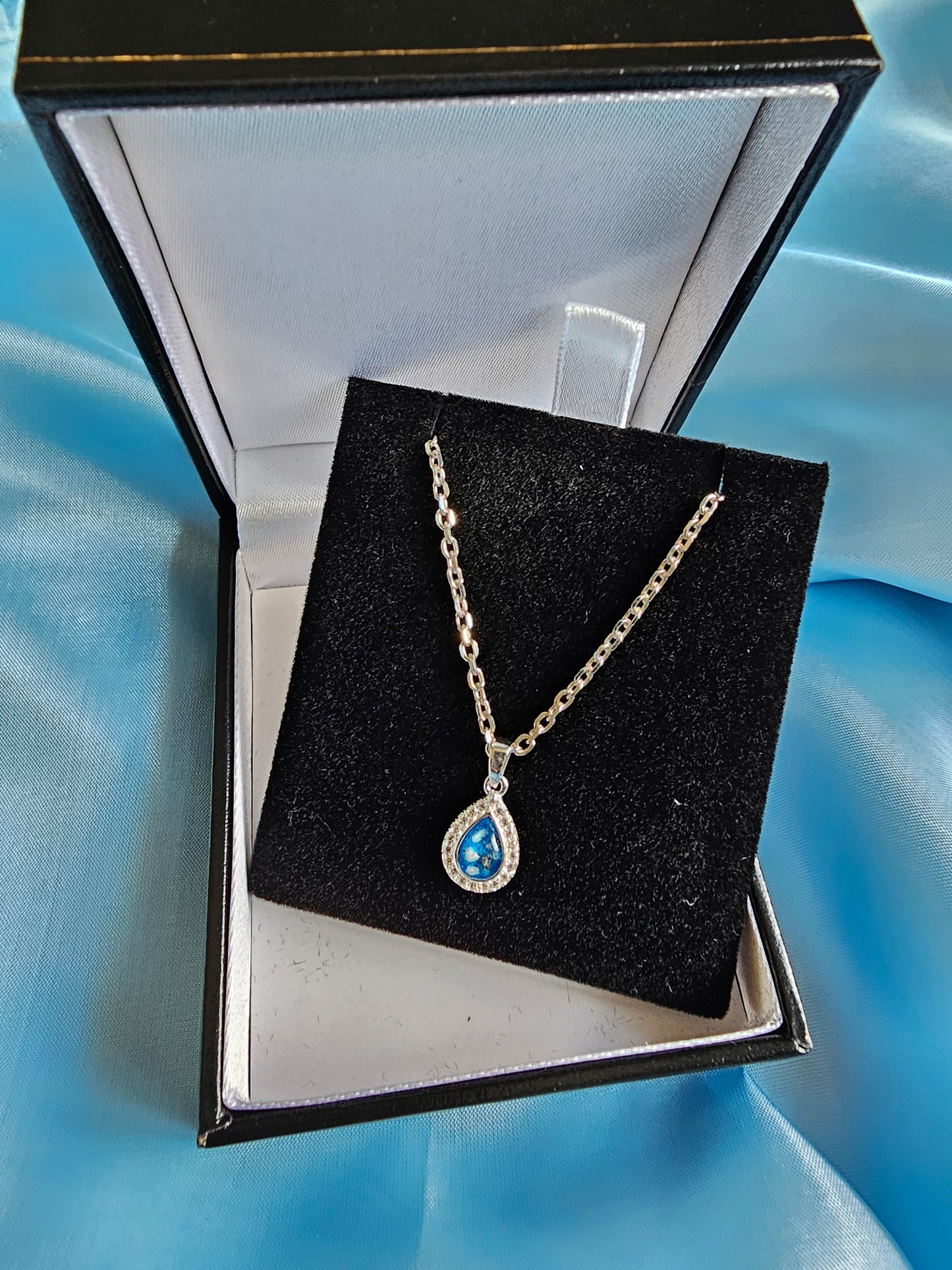 Memorial Ashes Necklace (Sterling Silver)